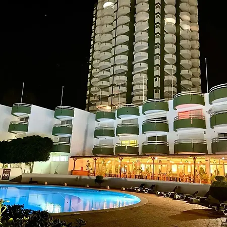Torre Balcony&pool View Flat Портіман